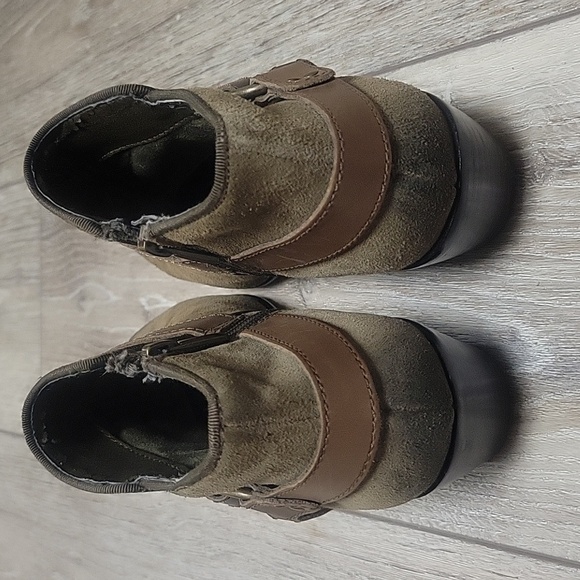 Sam Edelman Olive and Tan Phoenix Bootie Size 6 - Picture 6 of 11